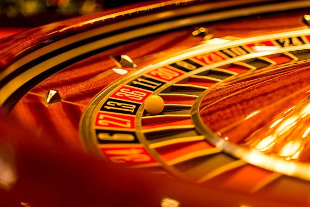Live dealer broadcasting Colok Bebas draw on koitotoslot platform